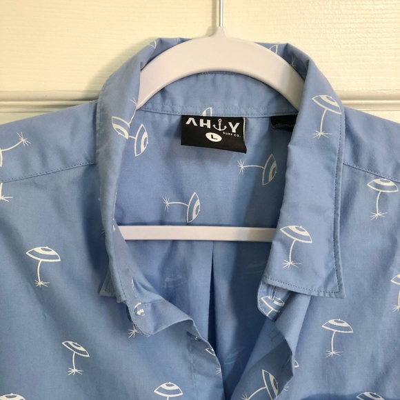 AHOY Surf Co Men's Large Woven Blue Shirt with Beach Umbrella print - Picture 3 of 6